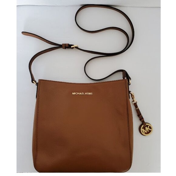 Michael Kors Timeless Saffiano Tan Leather Crossbody Messenger Bag Zip Closure - Picture 2 of 13
